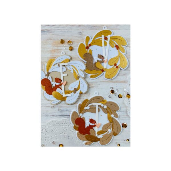 LA COPPIA CREATIVA - FUSTELLA GHIRLANDA - immagine 2